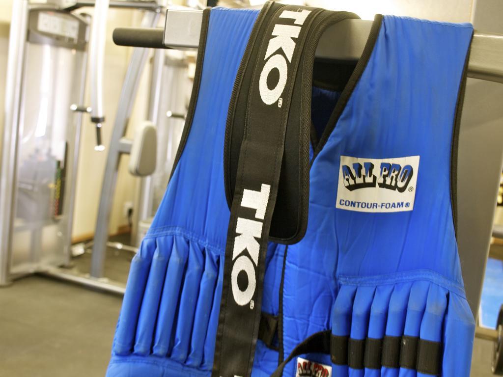 Ypc Fitness & Accomodations Invermere Chambre photo
